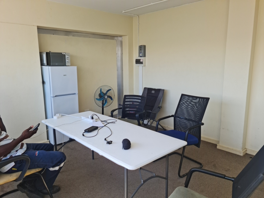 To Let commercial Property for Rent in Firgrove Western Cape